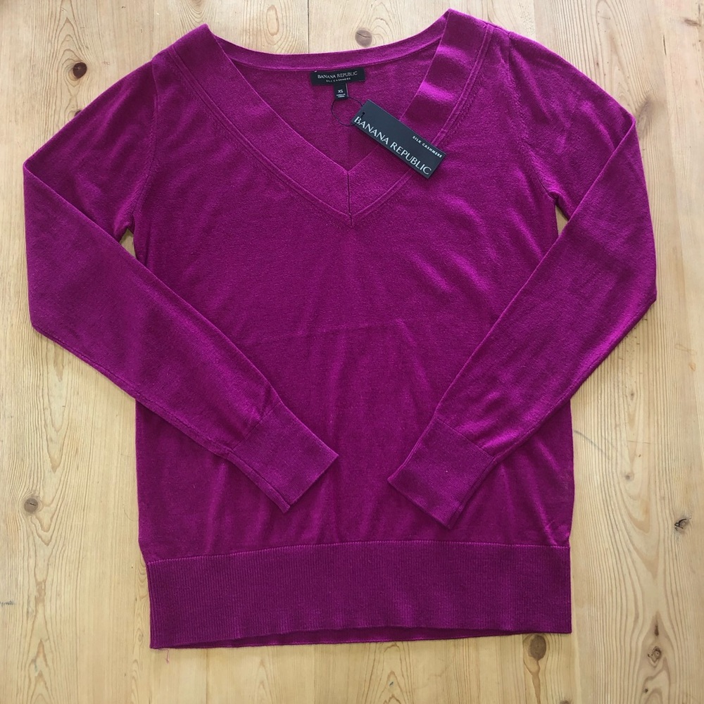 Silk Cashmere V-neck sweater